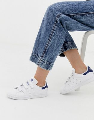adidas Originals white and navy Stan Smith CF sneakers | ASOS