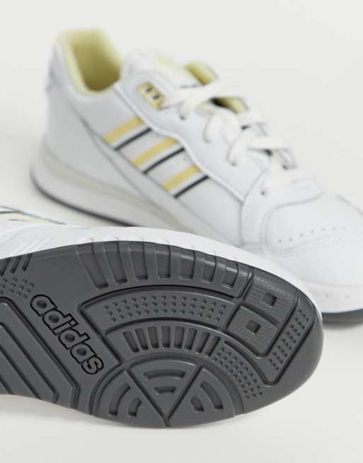 Adidas ar best sale trainer yellow