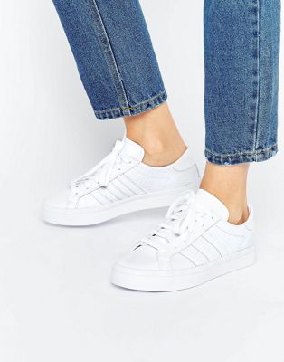adidas originals court vantage sneakers in white