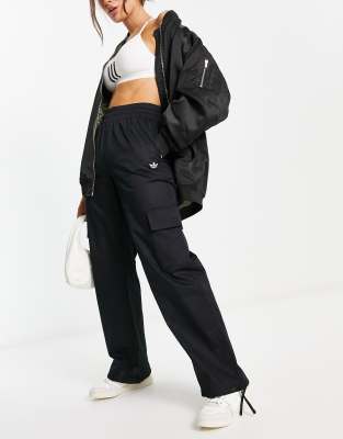 adidas Originals wide leg cargo pants in black - ASOS Price Checker