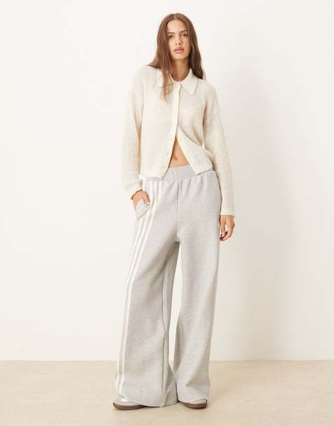 adidas Originals - Wijde broek met 3-Stripes in gemêleerd grijs - view 1