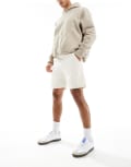 [adidas Originals] adidas Originals woven chino shorts in off white W30 wonder white