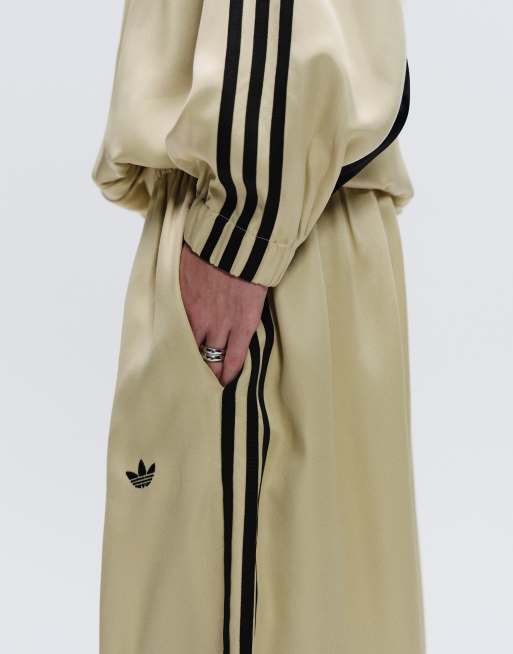 adidas Originals x ASOS – Ballon-Trainingshose aus Satin in Buttermilchgelb mit Oversize-Passform, 2 von 7