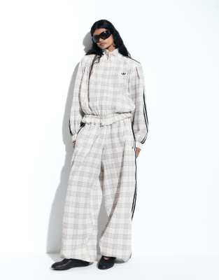 Adidas Originals X Asos Balloon Pants In White