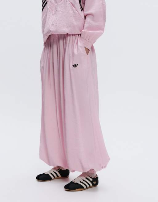 adidas Originals x ASOS - Pantalon de survêtement bouffant en nylon mélangé - Rose