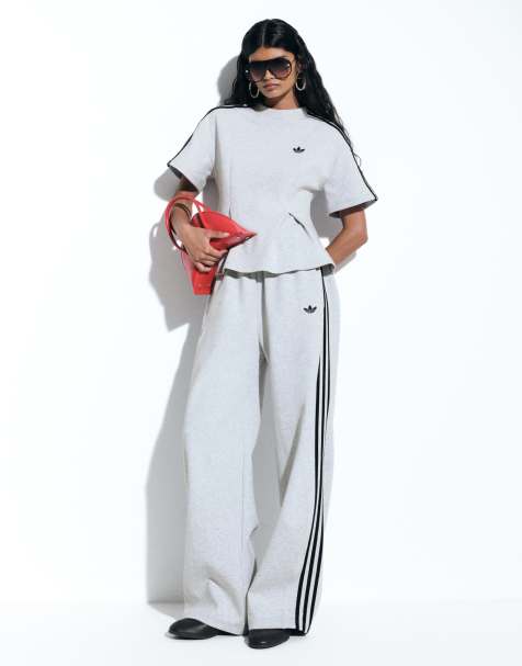 adidas Originals x ASOS - Conjunto gris de joggers de pernera barrel y camiseta con detalle en la cintura - view 1