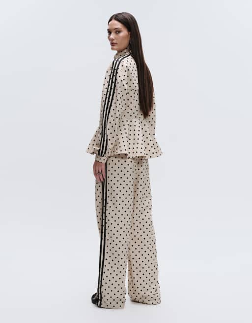 adidas Originals x ASOS – Gepunktete Oversize-Trainingshose in Steinbeige, 4 von 7