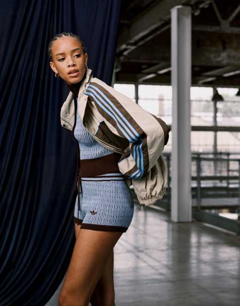 adidas Originals x ASOS - Kabelgebreide hotpants in blauw - view 1