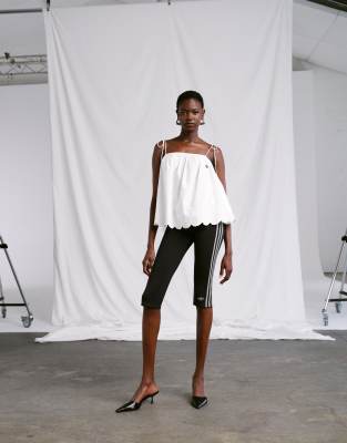 adidas Originals x ASOS - Pantacourt - Noir