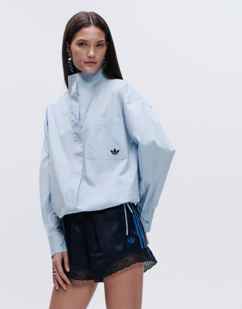 adidas Originals x ASOS - Pantalones cortos azul marino de corte estándar con bajo de encaje de satén - view 1