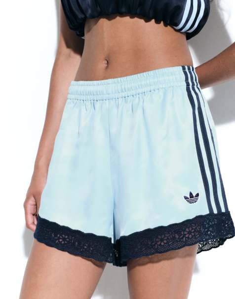 adidas Originals x ASOS shorts med spetskant i ljusblått - view 1