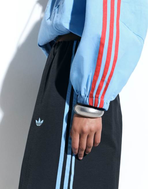 adidas Originals x ASOS weite Trainingshose in Marineblau, 5 von 7