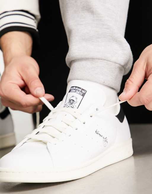 adidas Originals Disney Kermit the Frog Stan Smith sneakers in white | ASOS