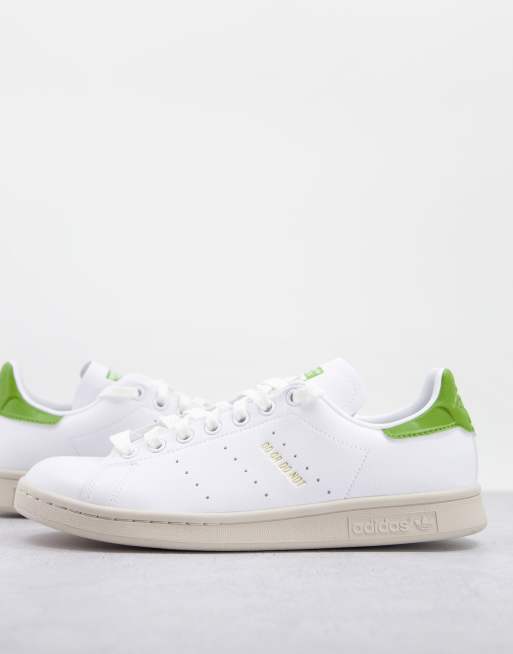 adidas Originals x Disney Sustainable Stan Smith trainers with Yoda graphic in white | ASOS