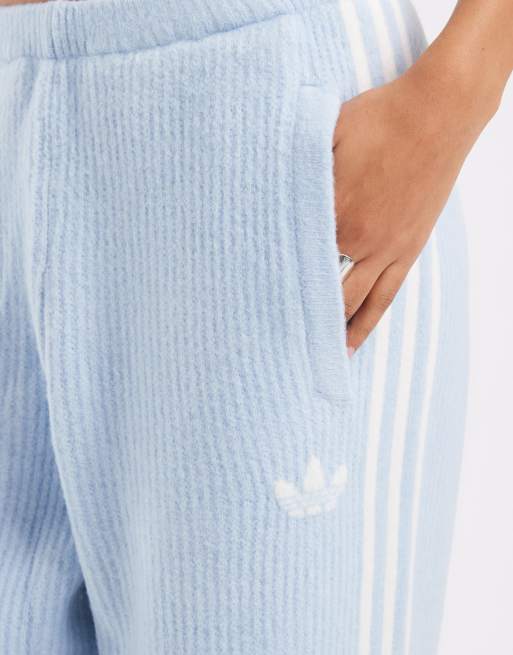 adidas Originals x Jennie Strick-Trainingshose mit Bündchen in Hellblau, 5 von 5