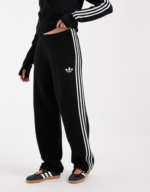 adidas Originals x Jennie Strick-Trainingshose mit Bündchen in Schwarz, 2 von 5