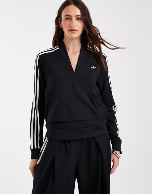 adidas Originals x Jennie Superstar Wickeltop in Schwarz, 3 von 4