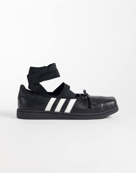 adidas Originals x Jennie Superstars II ballet-sneakers i sort og hvid - view 1
