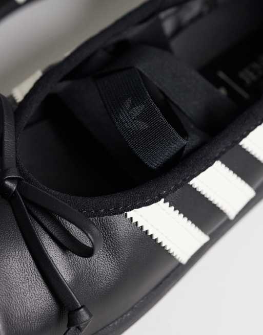 adidas Originals x Jennie Superstars II Ballett-Sneaker in Schwarz und Weiß, 4 von 6