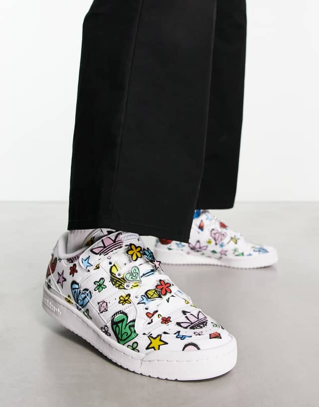 adidas Originals x Jeremy Scott Forum 84 Low sneakers in all over print