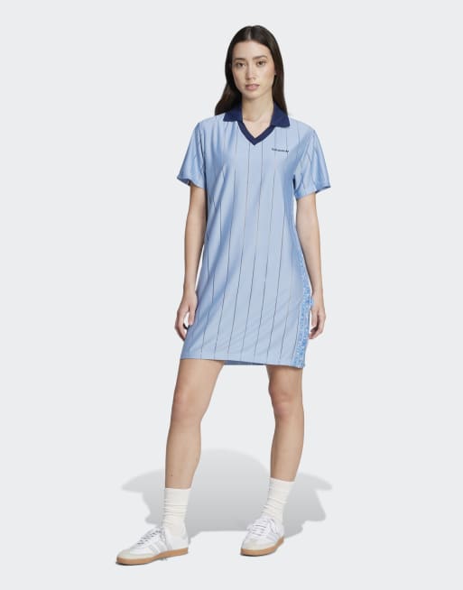 adidas Originals x Liberty London - Maxi voetbal jurk in ton-sur-ton wit en blauw