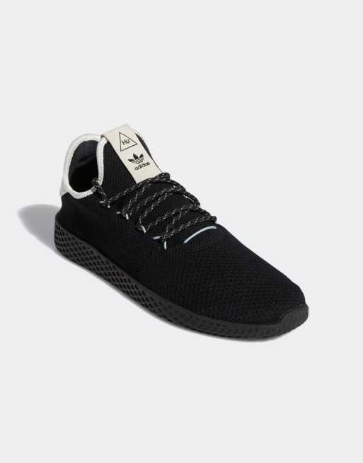 adidas Originals x Pharrel Williams – Tennis HU – Svarta sneakers med vit hälflik