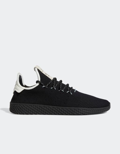 adidas Originals x Pharrell Williams Tennis HU Sneakers in zwart met wit hielstuk