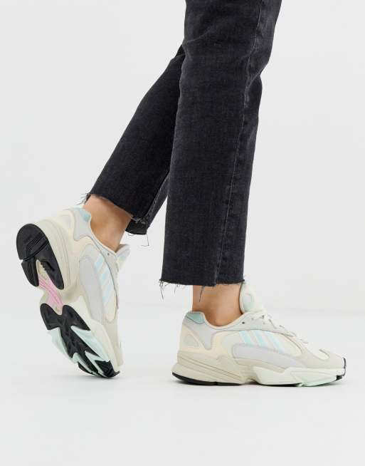 Adidas yung 1 blanc cassé new arrivals