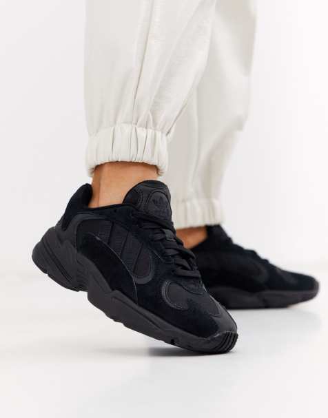 adidas Originals – Yung-1 – Schwarze Sneaker