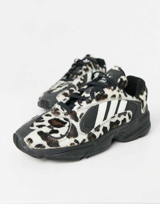 adidas Originals Yung 1 Sneaker mit Leopardenfellmuster ASOS