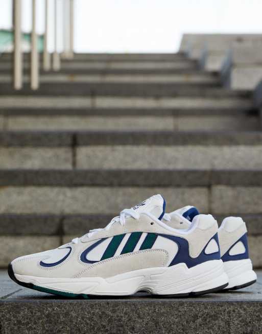 Adidas yung 1 nere e bianche store e oro