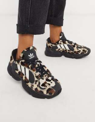 adidas originals yung 1 trainers in leopard