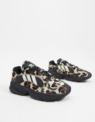 adidas originals yung 1 trainers in leopard