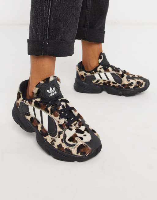 Adidas originals womens outlet yung-1 trainer