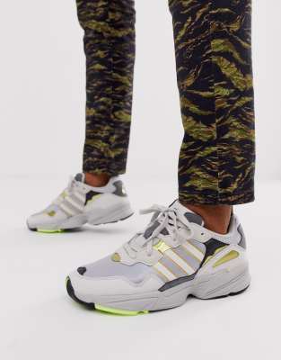 adidas originals yung bianche
