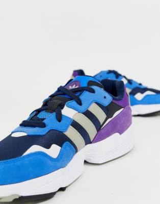 yung adidas blu elettrico