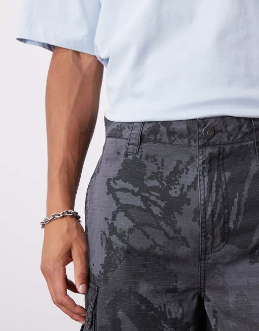 adidas Originals zip-off cargo pants in multi grey, 4 of 5