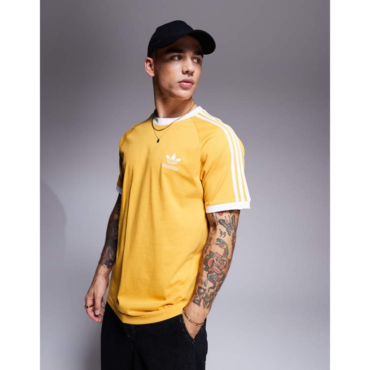 HL☺︎ adidas Originals – Żółty T-shirt z kontrastowym wykończeniem