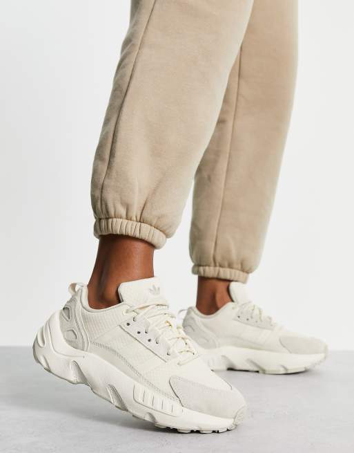 Droogte handleiding diagonaal adidas Originals ZX 22 Boost sneakers in cream white | ASOS