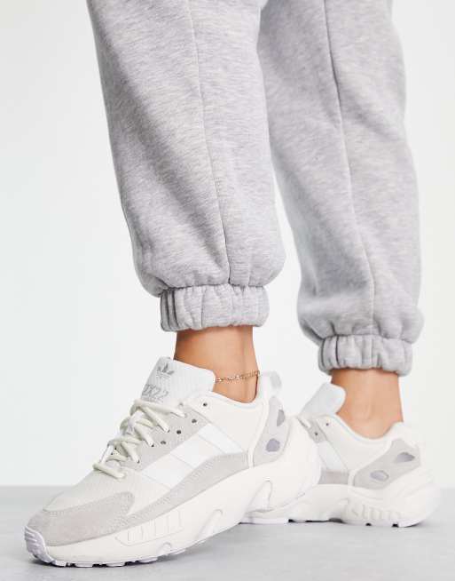 adidas Originals ZX 22 Boost trainers in off white | ASOS