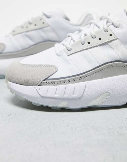 adidas Originals ZX 22 Boost trainers in triple white | ASOS