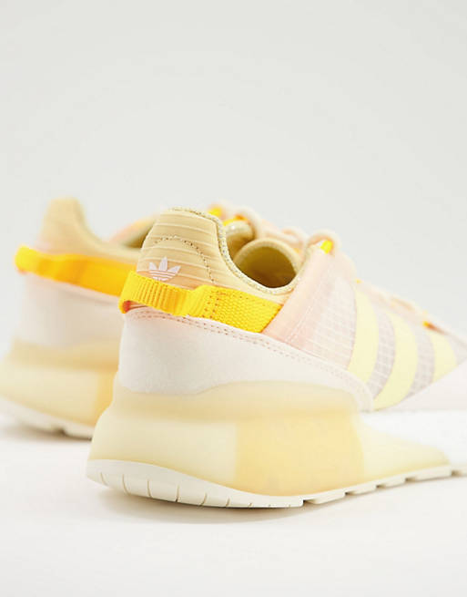 adidas Originals - ZX 2K Boost Pure - Sneakers in beige en oranje