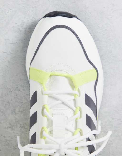 adidas Originals - ZX 2K Boost Pure - Sneakers in geel | ASOS