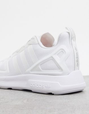white flux trainers