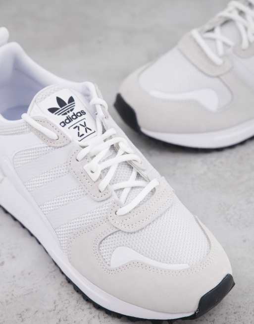 onder onderschrift Sluimeren adidas Originals - ZX 700 HD- Sneakers in gebroken wit | ASOS