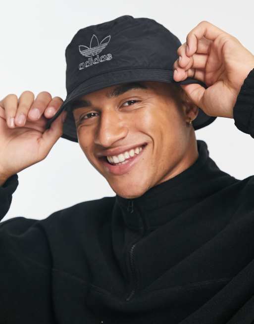 adidas Originlas reversible fleece Bucket hat in gray and black | ASOS