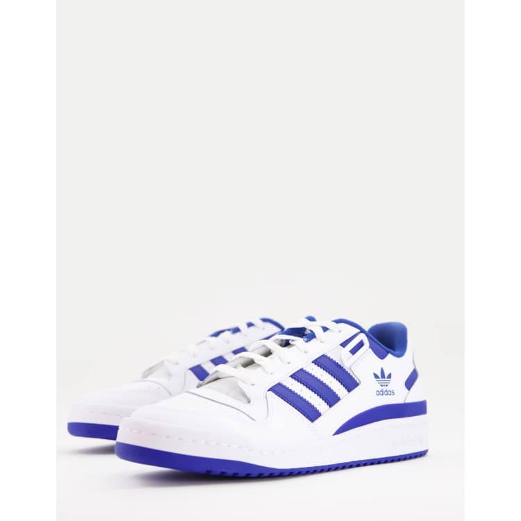 adidas Orignals Forum Low sneakers in white and blue | ASOS