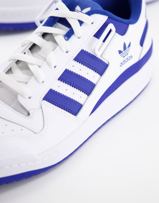 Adidas blue and on sale white tennis shoes