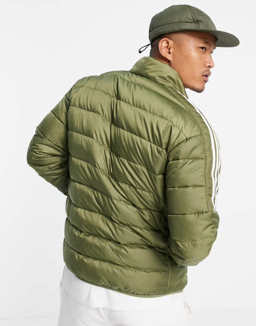 adidas – Outdoor – Daunenjacke in Khaki mit den drei Streifen, 2 von 4
