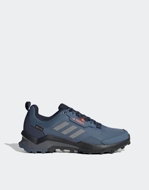 adidas - Outdoor Terrex - Sneakers in staalgrijs